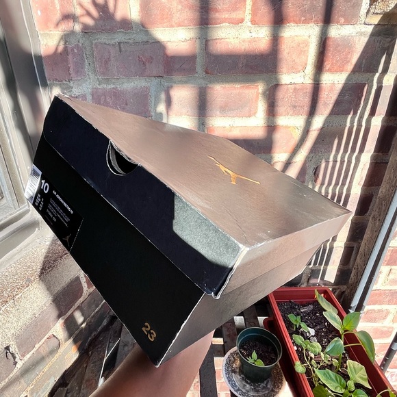 Nyc Jordan 10s Men’s Size - Picture 14 of 15